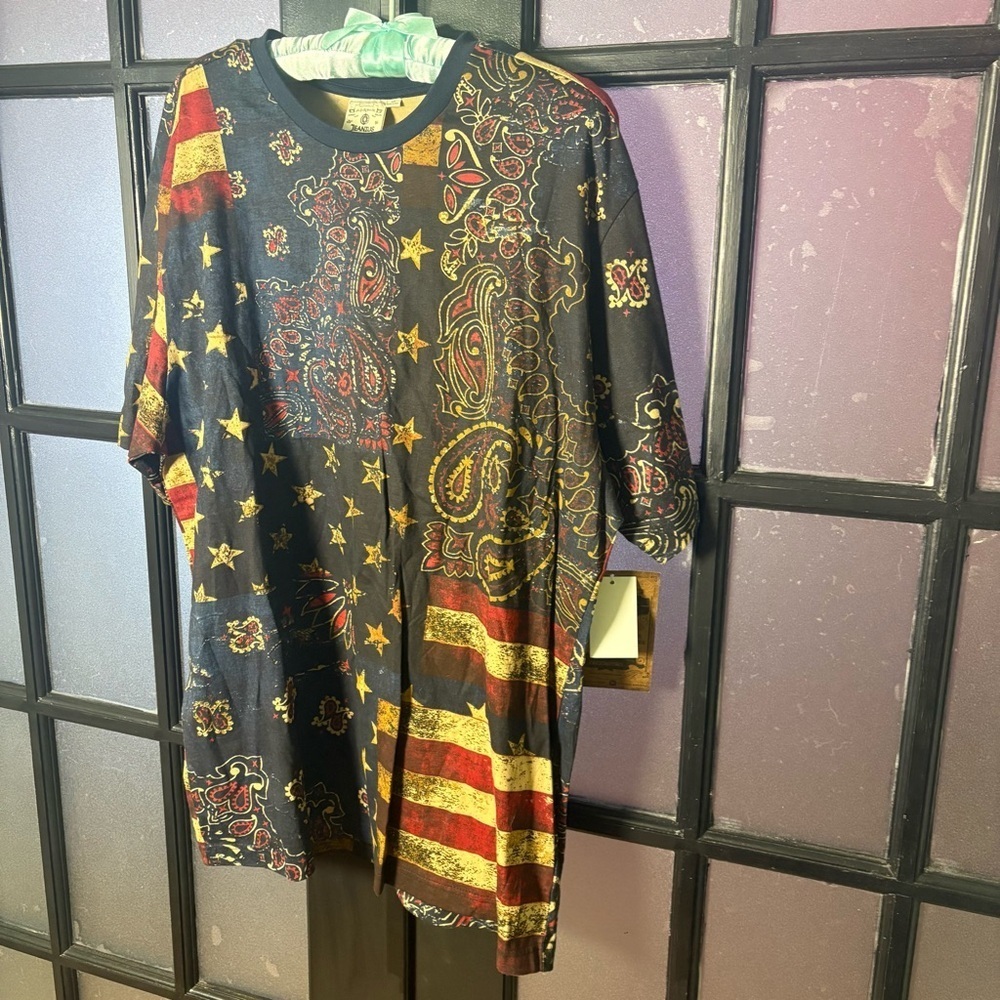 Akademiks Jeanius XL Y2K Oversized Flag Paisley Graphic Tee Streetwear - Picture 3 of 9